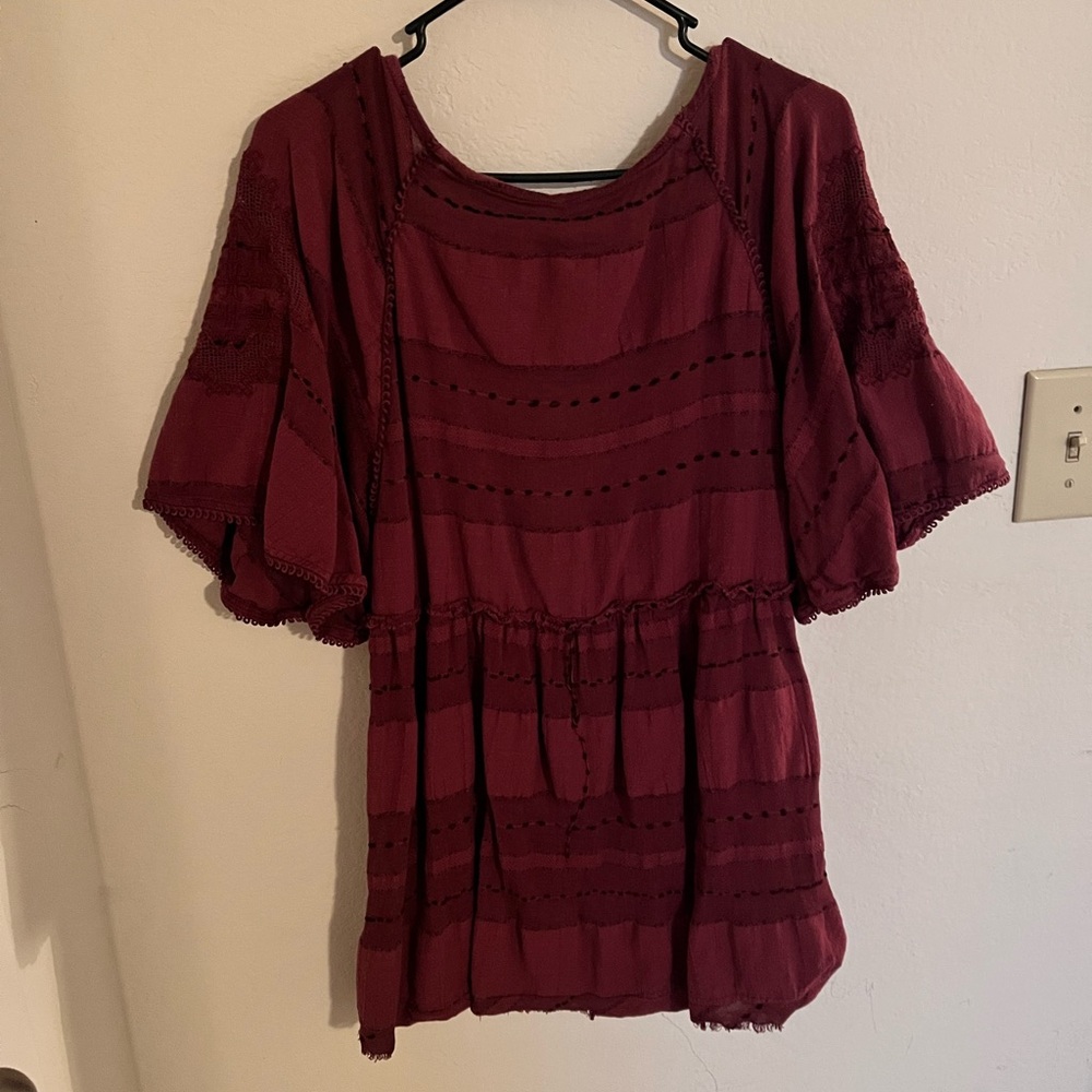 FREE PEOPLE Maroon Striped Flowy Boho Blouse size LARGE - Picture 5 of 6